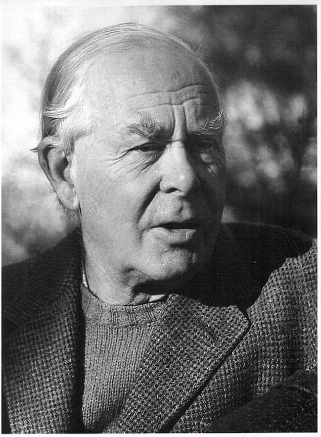 John-Bowlby.jpg
